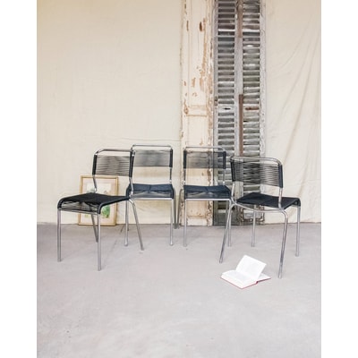 Lot de 4 chaises en métal Alma N°1094 - Bon état DEBONGOUT