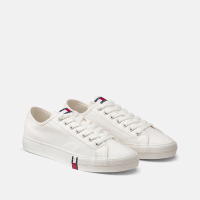 Canva Archief Vulc Y2K sneakers TOMMY JEANS