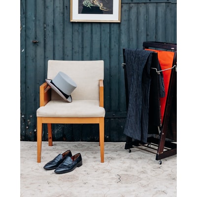Fauteuil en bois clair et tissu Jakob N°858 - Bon état DEBONGOUT