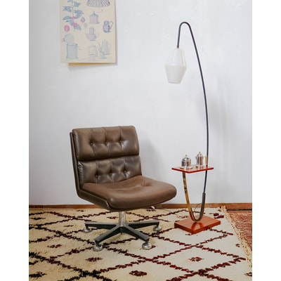 Fauteuil en simili cuir Jakob N°841 - Bon état DEBONGOUT