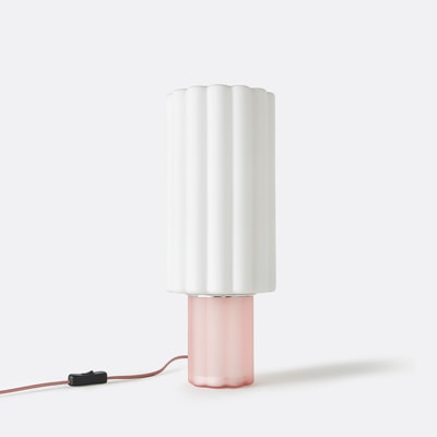 Tafellamp, van gekleurd glas en opaalglas, JUSTYNA LA REDOUTE INTERIEURS