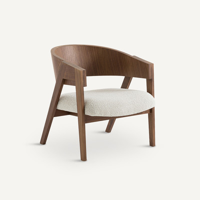 Fauteuil in notenhout en bouclette stof, Charly AM.PM