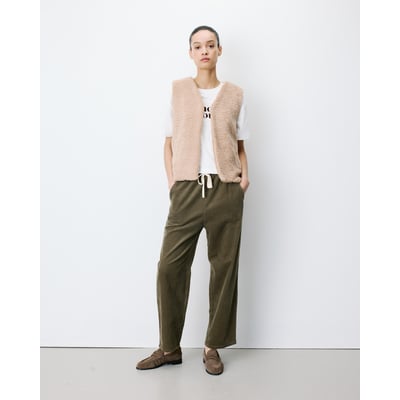 Veste sans manches en fausse shearling beige Avery GRACE & MILA