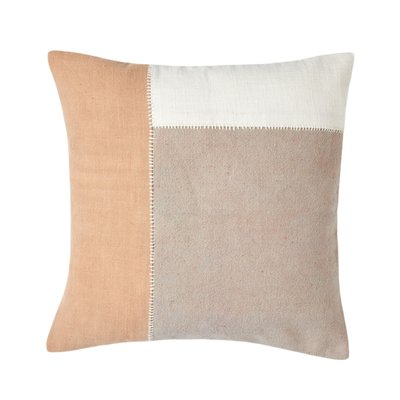 Housse de coussin Arez  en Patchwork de coton, teinture 100% végétale Jaune 28x47 cm MADURA