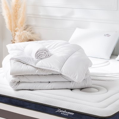 Couette Synthétique MAISON AUBERTIN