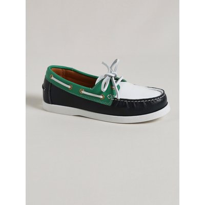 Chaussure bateau en cuir CYRILLUS