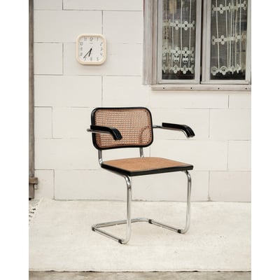 Chaise en osier et pieds chromés Alma N°1976 - Bon état DEBONGOUT