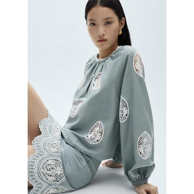 Blouse détails brodés MANGO