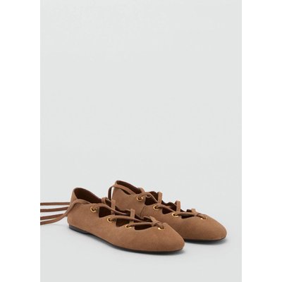 Ballerine en cuir suédé à brides croisées MANGO