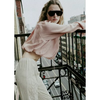 Blouse en lyocell froncée MANGO