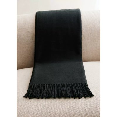 Couverture douce détail franges MANGO HOME