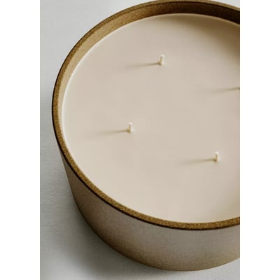 Bougie parfumée en céramique EVERGREN 1550 g MANGO HOME