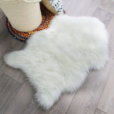Tapis extra-doux esprit peau de mouton THE DECO FACTORY