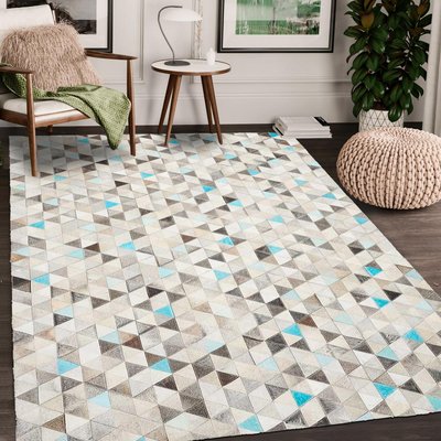 Tapis peau de vache kilim fait main UN AMOUR DE TAPIS