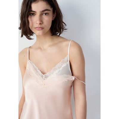 Nuisette courte en soie détails dentelle MILKY ETAM
