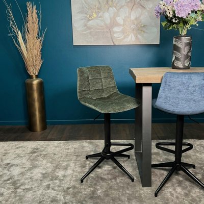Tabouret de bar pivotant motif damier, velours vert (lot de 2) PALERME PIER IMPORT