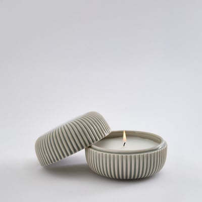 Mira woody amber scented wax candle AM.PM