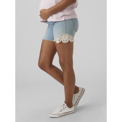 Short Shorts Regular Fit MAMA LICIOUS