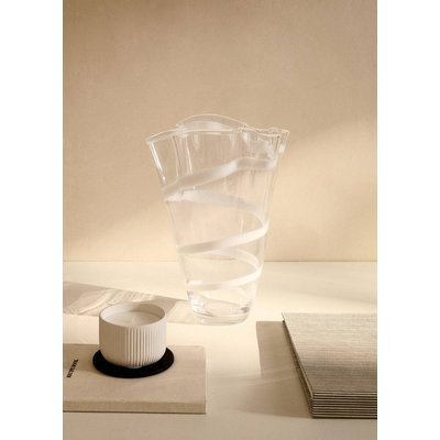 Vase en verre soufflé à la main ligne MANGO HOME