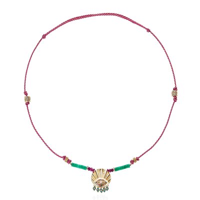 Collier crdon avec perles et cabochon central SPECTACULAR HIPANEMA
