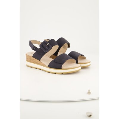 Sandales en nubuck - largeur G CAPRICE