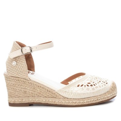 Espadrille avec talon de 7 cm. XTI