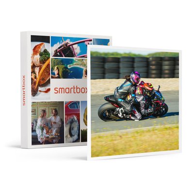 Baptême passager en moto : 3 tours à l'arrière d'un pilote professionnel sur le circuit du Val de Vienne - SMARTBOX - Coffret Cadeau Sport et Aventure SMARTBOX