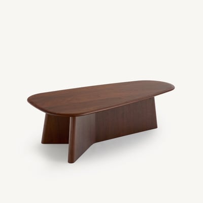 Mesa de centro de nogal, altura 35 cm, TRIANGOLO, diseño de Emmanuel Gallina AM.PM X EMMANUEL GALLINA