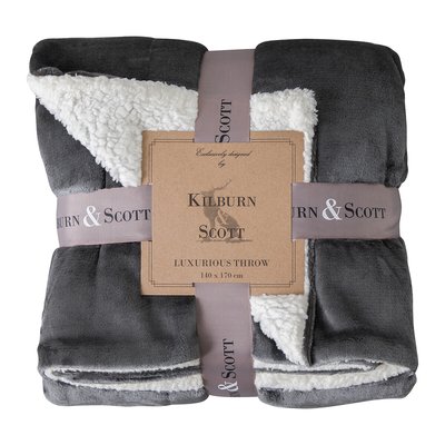 Reversible Sherpa Throw SO'HOME