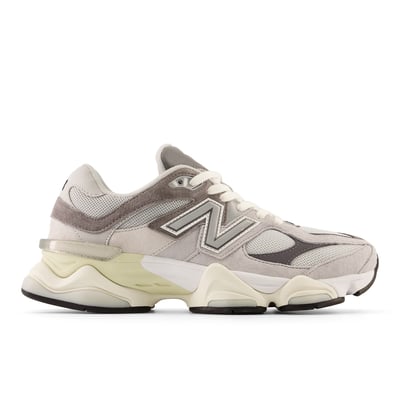 9060. NEW BALANCE