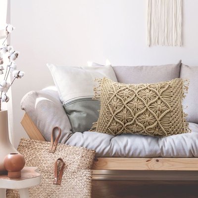 Coussin macramé en coton tressé  nude THE DECO FACTORY