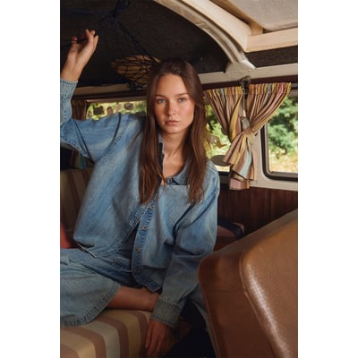 Chemise en jean, détails perles MOLLY BRACKEN