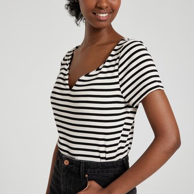 V-Neck T-Shirt JDY
