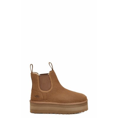 W Neumel Platform Chelsea Boots in Suede UGG