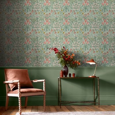 Papier peint fleuri Woodland Weeds Spring Garden WILLIAM MORRIS AT HOME
