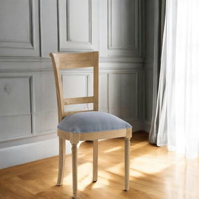 Chaise en bois et tissu gris LEON AMADEUS PIER IMPORT