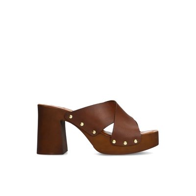 Cognac leren muiltjes met plateau hak SACHA