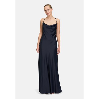 Robe de soirée à encolure bénitier VERA MONT