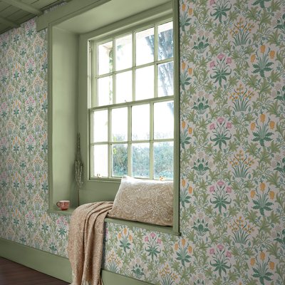 Papier peint fleuri Celandine Spring Garden WILLIAM MORRIS AT HOME