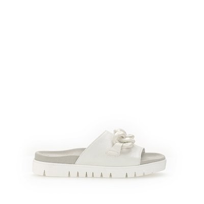 Sandales en vernis à talon compensé GABOR