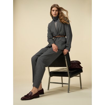 Pantalon réalisé en tissu fil textile de viscose mélangée OLTRE