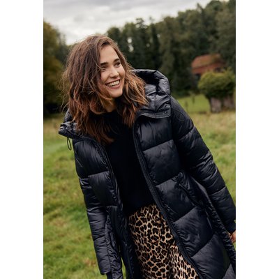 Manteau long matelassé LOLALIZA