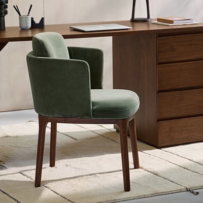 Fauteuil de table velours et pieds en noyer Jabote AM.PM