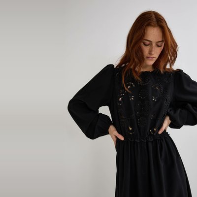 Robe longue cintrée avec détails dentelle unie MONOPRIX
