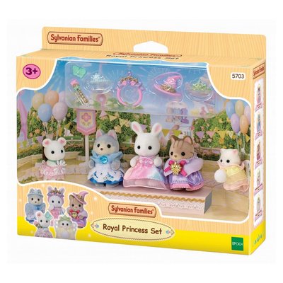 La parade des bébés en costumes de princesse SYLVANIAN FAMILIES