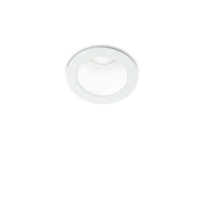 Spot    QUARK BOUTICA-DESIGN