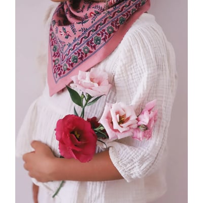 Foulard enfant Toile de Jouy depuis 1760 - Flora BINDI ATELIER