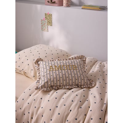 Coussin brodé Amour CYRILLUS