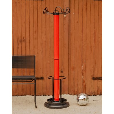 Porte-manteau en métal rouge et noir Max N°498 - Bon état DEBONGOUT