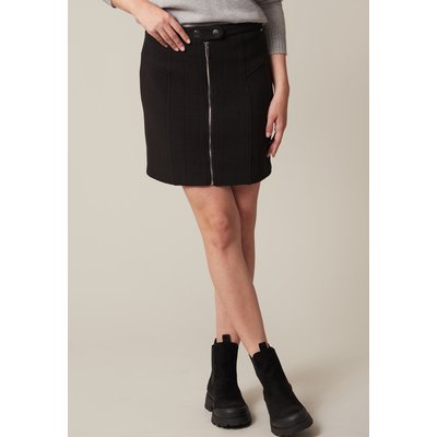 Jupe courte moulante noire top